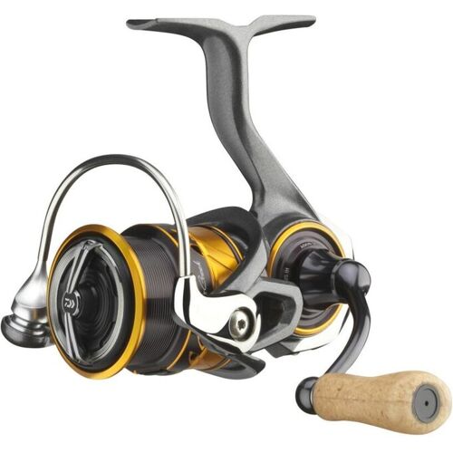 Daiwa 22 SILVERCREEK MQ LT2000S-H Angelrolle Spinnrolle Frontbremsrolle