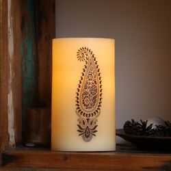 MARELIDA XXL LED Kerze Ornament - Echtwachs - flackernde LED - Timer - H: 20cm - D: 12cm - creme