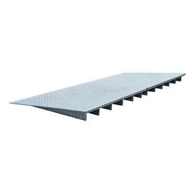 Bauer AR 124 Auffahrrampe und Bodenschutzwanne - Produkttyp Bauer AR 124 Auffahrrampe und Bodenschutzwanne - Produkttyp