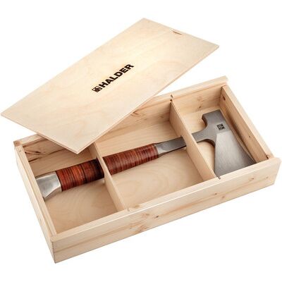 Halder Handbeil, Mit Ledergriff, Inkl. Hochwertiger Ledergürteltasche Als Schneidschutz, In Attraktiver Geschenk-Holzbox 3555s001 Halder Handbeil, Mit Ledergriff, Inkl. Hochwertiger Ledergürteltasche Als Schneidschutz, In Attraktiver Geschenk-Holzbox 3555s001