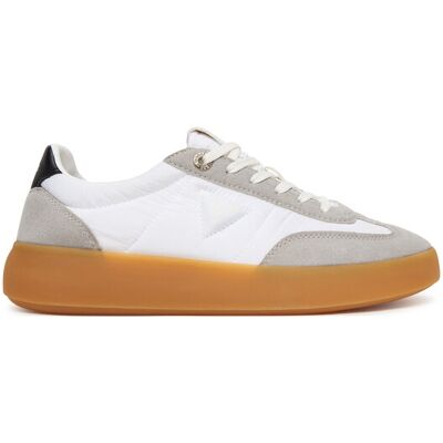 Guess Sneakers FLPPAR FAB12 Weiß 35 unisex Guess Sneakers FLPPAR FAB12 Weiß 35 unisex