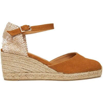 Castañer Espadrilles Carol/6/002 021655 Braun 40 female Castañer Espadrilles Carol/6/002 021655 Braun 40 female