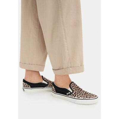 Vans Sneakers aus Stoff Classic Slip-On VN000ED2YY61 Braun 38_5 female Vans Sneakers aus Stoff Classic Slip-On VN000ED2YY61 Braun 38_5 female
