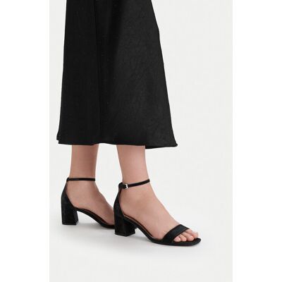 DeeZee Sandalen CEO-HJY0223010-1 Schwarz 37 female DeeZee Sandalen CEO-HJY0223010-1 Schwarz 37 female