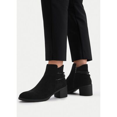 Clara Barson Stiefeletten CEO-LM9690-T21 Schwarz 37 female Clara Barson Stiefeletten CEO-LM9690-T21 Schwarz 37 female