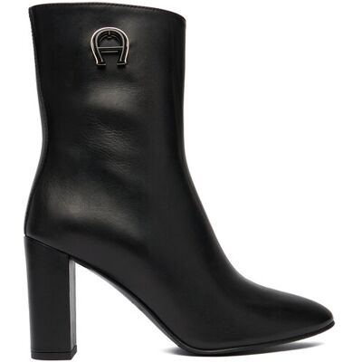 Aigner Stiefeletten 1252260 Schwarz 36 female Aigner Stiefeletten 1252260 Schwarz 36 female