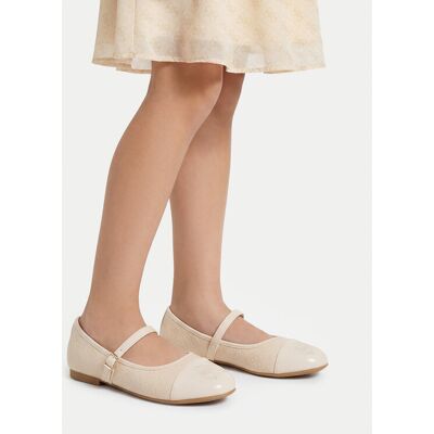 Guess Ballerinas CEO-CS6666-03 Beige 35 female Guess Ballerinas CEO-CS6666-03 Beige 35 female