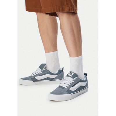 Vans Sneakers aus Stoff Knu Skool VN000D22RV21 Grau 39 male Vans Sneakers aus Stoff Knu Skool VN000D22RV21 Grau 39 male