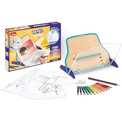Maped CREATIV REPRO STUDIO Pausch-Set – magisches Reproduktions- und Zeichen-Set für Kinder – inkl. Buntstifte STRONG MINI, Bleistift & Radierer – kopiere 2D & 3D Objekte ohne Strom ab 6 Jahren Maped CREATIV REPRO STUDIO Pausch-Set – magisches Reproduktions- und Zeichen-Set für Kinder – inkl. Buntstifte STRONG MINI, Bleistift & Radierer – kopiere 2D & 3D Objekte ohne Strom ab 6 Jahren