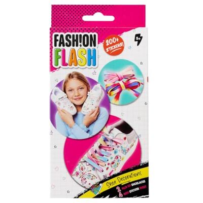Simba Fashion Flash Shuh Deko Kreativset für Schuhe, ab 5 Jahren 2 Paar farbenfrohe Schnürsenkel, 4 Stickerbögen, über 200 selbstklebende Glitzersteine, verschiedene Formen und Motive Simba Fashion Flash Shuh Deko Kreativset für Schuhe, ab 5 Jahren 2 Paar farbenfrohe Schnürsenkel, 4 Stickerbögen, über 200 selbstklebende Glitzersteine, verschiedene Formen und Motive