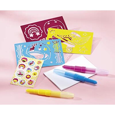 Totum Soy Luna Bastel-Set Spray-Pens – Pustestift-Bilder mit Schablonen, Stiften, Glitzer und Stickern Totum Soy Luna Bastel-Set Spray-Pens – Pustestift-Bilder mit Schablonen, Stiften, Glitzer und Stickern