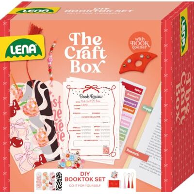 LENA BookTok Lover's Kit DIY Set Lesezeichen basteln ab 3 Jahren Mit lufttrocknender Modelliermasse, Acryl-Rohling zum Verzieren, Perlen, Annotationsmarkern und farbiger Anleitung LENA BookTok Lover's Kit DIY Set Lesezeichen basteln ab 3 Jahren Mit lufttrocknender Modelliermasse, Acryl-Rohling zum Verzieren, Perlen, Annotationsmarkern und farbiger Anleitung