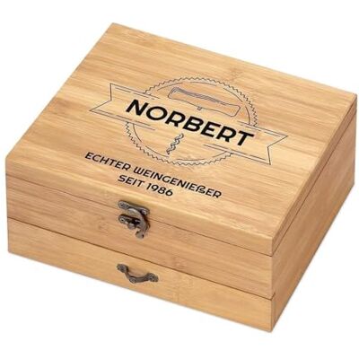 Maverton 8er Weinöffner-Set personalisiert, Bambus Weinset Sommelier Set Weinset Sommelier Set, Geschenkbox Holzbox + 8er Weinzubehörset, Geschenk zum Geburtstag für Männer Maverton 8er Weinöffner-Set personalisiert, Bambus Weinset Sommelier Set Weinset Sommelier Set, Geschenkbox Holzbox + 8er Weinzubehörset, Geschenk zum Geburtstag für Männer