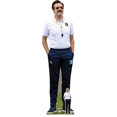 STAR CUTOUTS Ted Lasso Fußballmanager Jason Sudeikis Lifesize Karton Cutout STAR CUTOUTS Ted Lasso Fußballmanager Jason Sudeikis Lifesize Karton Cutout