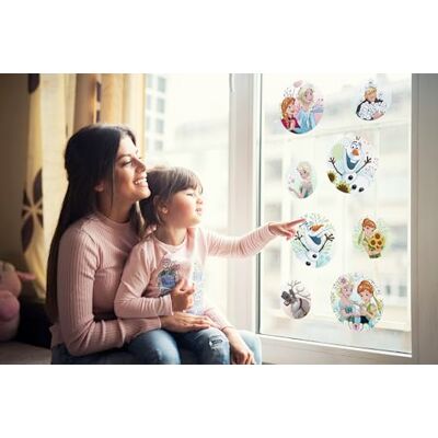 Komar Fensterbild Frozen Springday Bubbles Größe 30 x 30 cm, 2 Bogen Fenstersticker, Disney, Kinderzimmer, Babyzimmer, Frozen, Bunt Komar Fensterbild Frozen Springday Bubbles Größe 30 x 30 cm, 2 Bogen Fenstersticker, Disney, Kinderzimmer, Babyzimmer, Frozen, Bunt