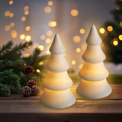 Spetebo LED Keramik Weihnachtsbaum warm weiß 13 cm 2er Set Dekofigur Tannenbaum mit Beleuchtung Weihnachts Tischdeko Aufsteller Winterwald Weihnachtsdeko Stimmungslicht Spetebo LED Keramik Weihnachtsbaum warm weiß 13 cm 2er Set Dekofigur Tannenbaum mit Beleuchtung Weihnachts Tischdeko Aufsteller Winterwald Weihnachtsdeko Stimmungslicht