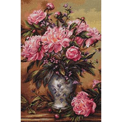 LUCAS Luca-S Vase mit Pfingstrosen - Kreuzstichset LUCAS Luca-S Vase mit Pfingstrosen - Kreuzstichset