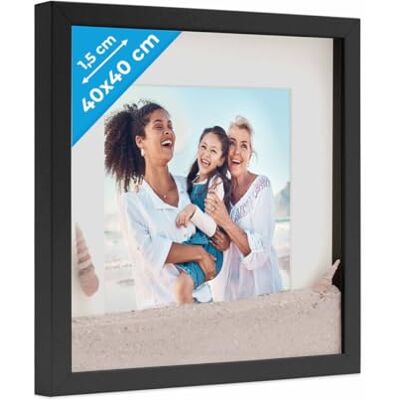 PHOTOLINI 3D Bilderrahmen zum Befüllen 40x40 Schwarz groß, 1,5 cm tiefer Objektrahmen mit Glas, tiefer Bilderrahmen 40x40 Holz MDF mit Passepartout, dicker 3D Rahmen befüllbar für Gegenstände Geschenk PHOTOLINI 3D Bilderrahmen zum Befüllen 40x40 Schwarz groß, 1,5 cm tiefer Objektrahmen mit Glas, tiefer Bilderrahmen 40x40 Holz MDF mit Passepartout, dicker 3D Rahmen befüllbar für Gegenstände Geschenk