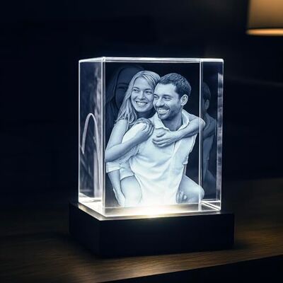 contento 3D Glasbild mit Beleuchtung Dein Foto in Glas graviert geeignet für 2 Personen/Tiere 3D Glasfoto als Geschenk zum Geburtstag, Weihnachten, Hochzeit, inkl. Leuchtsockel Größe XS hoch contento 3D Glasbild mit Beleuchtung Dein Foto in Glas graviert geeignet für 2 Personen/Tiere 3D Glasfoto als Geschenk zum Geburtstag, Weihnachten, Hochzeit, inkl. Leuchtsockel Größe XS hoch