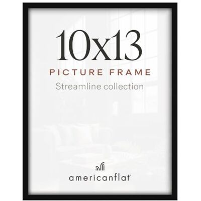 Americanflat 25,4 x 33 cm Bilderrahmen in Schwarz Dünner Rand Fotorahmen mit bruchfestem Glas Horizontale und vertikale Formate für Wand und Tischplatte Americanflat 25,4 x 33 cm Bilderrahmen in Schwarz Dünner Rand Fotorahmen mit bruchfestem Glas Horizontale und vertikale Formate für Wand und Tischplatte