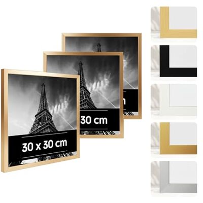 Estancia 3 Stück Goldfarbene Bilderrahmen aus Kunststoff, 30x30 cm – 3er-Pack 30 x 30 cm Rahmen mit Bruchsicherem Acrylglas – Moderner Fotorahmen für Wände und Tische Estancia 3 Stück Goldfarbene Bilderrahmen aus Kunststoff, 30x30 cm – 3er-Pack 30 x 30 cm Rahmen mit Bruchsicherem Acrylglas – Moderner Fotorahmen für Wände und Tische