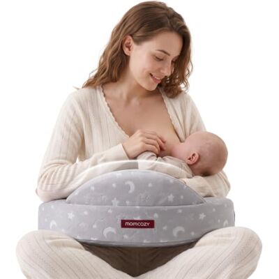 Momcozy Memory-Schaum Stillkissen mit Sicherheitsumrandung, Grau-Weiß Ergonomisches Still- und Lagerungskissen, verstellbarem Gurt & abnehmbarem Baumwollbezug Momcozy Memory-Schaum Stillkissen mit Sicherheitsumrandung, Grau-Weiß Ergonomisches Still- und Lagerungskissen, verstellbarem Gurt & abnehmbarem Baumwollbezug