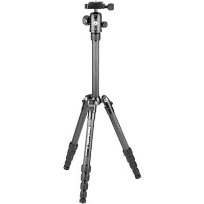 Manfrotto Element Traveller kleines Aluminium-Stativ-Set mit Kugelkopf, 5-teilig, klein, 143 cm, Kohlefaser Manfrotto Element Traveller kleines Aluminium-Stativ-Set mit Kugelkopf, 5-teilig, klein, 143 cm, Kohlefaser