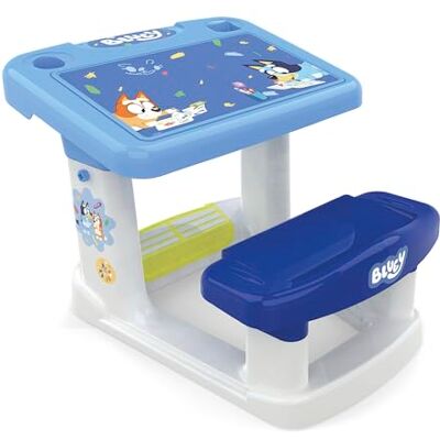 Chicos Bluey-Kinderschreibtisch Kinderschreibtisch Mit Malvorlagen von Bluey und seinen Freunden Spieltisch für Kinder Maltisch für Kinder ab 2, 3 und 4 Jahren (51084) Chicos Bluey-Kinderschreibtisch Kinderschreibtisch Mit Malvorlagen von Bluey und seinen Freunden Spieltisch für Kinder Maltisch für Kinder ab 2, 3 und 4 Jahren (51084)