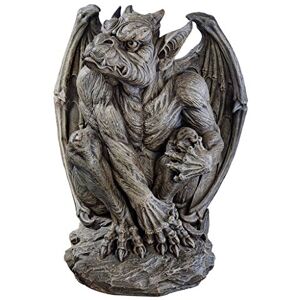 Design Toscano Silas der Wasser speiende Wächter Gothic-Dekostatue, Polyresin, steingrau, 61 cm Design Toscano Silas der Wasser speiende Wächter Gothic-Dekostatue, Polyresin, steingrau, 61 cm