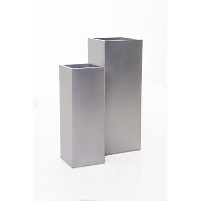 VIVANNO 2er Set Pflanzkübel Silber Zink 80/65 cm Portalvase Wetterfest Moderne Pflanzkästen aus verzinktem Stahlblech für Garten & Terrasse, Set aus 2 Größen, Eckiges Design in Silber VIVANNO 2er Set Pflanzkübel Silber Zink 80/65 cm Portalvase Wetterfest Moderne Pflanzkästen aus verzinktem Stahlblech für Garten & Terrasse, Set aus 2 Größen, Eckiges Design in Silber