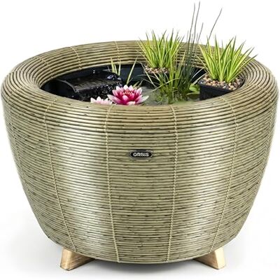velda Orbis Mini-Teich mit Wasserfall, Olivgrün Kompakter Design-Teich mit energiesparender Pumpe, sicherer 36V-Technologie und Transformator Ideal für Innen- und Außenbereiche velda Orbis Mini-Teich mit Wasserfall, Olivgrün Kompakter Design-Teich mit energiesparender Pumpe, sicherer 36V-Technologie und Transformator Ideal für Innen- und Außenbereiche