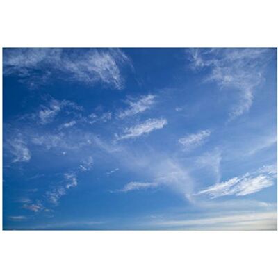 Wallario selbstklebendes Poster Blauer Himmel mit vereinzelten Wolken, Aufkleber in Premiumqualität, Klebefolie Größe: 61 x 91,5 cm (Maxiposter) Wallario selbstklebendes Poster Blauer Himmel mit vereinzelten Wolken, Aufkleber in Premiumqualität, Klebefolie Größe: 61 x 91,5 cm (Maxiposter)