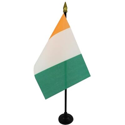 AZ FLAG Tischflagge Elfenbeinküste 15x10 cm Polyester 100D Kunststoffsockel Für innen Ivorische Tischflagge genähte Ausführung mit verstärkten Kanten mit Kunststoffstab und goldene Spitze AZ FLAG Tischflagge Elfenbeinküste 15x10 cm Polyester 100D Kunststoffsockel Für innen Ivorische Tischflagge genähte Ausführung mit verstärkten Kanten mit Kunststoffstab und goldene Spitze