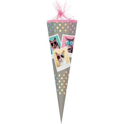 Nestler Schultüte zum Befüllen, Handgemachte Zuckertüte aus Karton Motiv Cool Cats (85 cm 6-eckig) Nestler Schultüte zum Befüllen, Handgemachte Zuckertüte aus Karton Motiv Cool Cats (85 cm 6-eckig)
