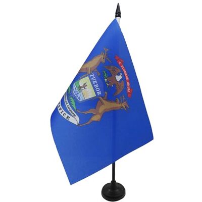 AZ FLAG Tischflagge Michigan 21x14 cm Polyester 100D Kunststoffsockel Für innen Vereinigten Staaten von Amerika Tischflagge genähte Ausführung mit verstärkten Kanten mit Kunststoffstab AZ FLAG Tischflagge Michigan 21x14 cm Polyester 100D Kunststoffsockel Für innen Vereinigten Staaten von Amerika Tischflagge genähte Ausführung mit verstärkten Kanten mit Kunststoffstab
