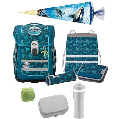 Familando McNeill Ergo Complete Schulranzen Set 9-teilig mit Schultüte Orca Wal Ergonomisch & 3-Fach verstellbar 1150g leicht mit 20L Volumen & Reflektoren aus recyceltem Ocean Plastic Familando McNeill Ergo Complete Schulranzen Set 9-teilig mit Schultüte Orca Wal Ergonomisch & 3-Fach verstellbar 1150g leicht mit 20L Volumen & Reflektoren aus recyceltem Ocean Plastic