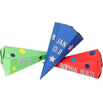 Papierdrachen 3 Geschwistertüten Schultüte zur Einschulung kleine Zuckertüte für Schwester und Bruder Blau, Grün & Rot inkl. dekorativen Moosgummi Aufklebern Papierdrachen 3 Geschwistertüten Schultüte zur Einschulung kleine Zuckertüte für Schwester und Bruder Blau, Grün & Rot inkl. dekorativen Moosgummi Aufklebern