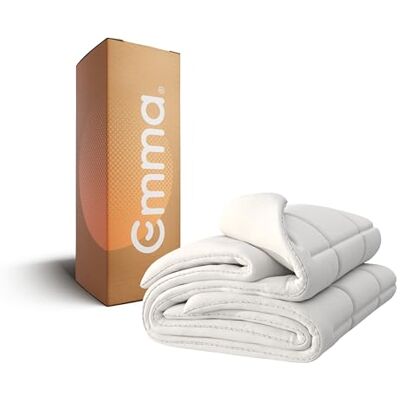 Emma One Bettdecke Leicht 135x200 – Optimal für Sommer & Frühling – Atmungsaktive & Waschbare Sommerdecke – Fluffig, Leicht & Feuchtigkeitsregulierend Emma One Bettdecke Leicht 135x200 – Optimal für Sommer & Frühling – Atmungsaktive & Waschbare Sommerdecke – Fluffig, Leicht & Feuchtigkeitsregulierend