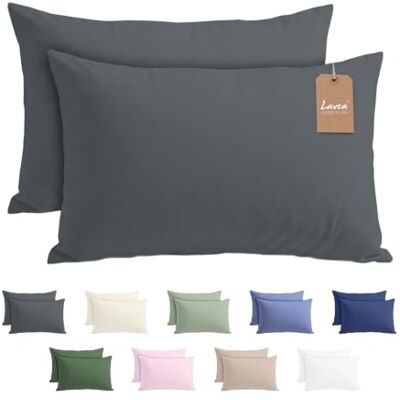Lavea ® 2er Set Kissenbezug 40x60 Anthrazit Kopfkissenbezug 100% Mikrofaser Kissenhülle Bügelfrei & Knitterfrei mit Reißverschluss Lavea ® 2er Set Kissenbezug 40x60 Anthrazit Kopfkissenbezug 100% Mikrofaser Kissenhülle Bügelfrei & Knitterfrei mit Reißverschluss
