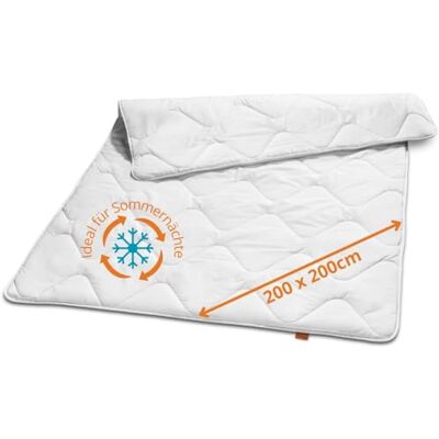 sleepling Ultra leichte Sommerdecke 200x200 cm, Sommer Bettdecke leicht Dünne Sommerbettdecke, Decke, 100% Mikrofaser, Füllung Polyester, OEKO-Tex, Waschbar bis 60 Grad, Made in EU sleepling Ultra leichte Sommerdecke 200x200 cm, Sommer Bettdecke leicht Dünne Sommerbettdecke, Decke, 100% Mikrofaser, Füllung Polyester, OEKO-Tex, Waschbar bis 60 Grad, Made in EU