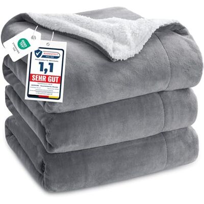 BEDSURE Kuscheldecke Warm Sherpa Wolldecke & Sofadecke, Flauschig Sofaüberwurf Decke, Dicke Couchdecke, Fleecedecke, Flauschige Wohndecke für Couch, Grau, 220x240 cm, XXL Dicke Wolldecke, Weich Tagesdecke, Geschenke für Frauen, Warm Wohndecke für Couch, BEDSURE Kuscheldecke Warm Sherpa Wolldecke & Sofadecke, Flauschig Sofaüberwurf Decke, Dicke Couchdecke, Fleecedecke, Flauschige Wohndecke für Couch, Grau, 220x240 cm, XXL Dicke Wolldecke, Weich Tagesdecke, Geschenke für Frauen, Warm Wohndecke für Couch,