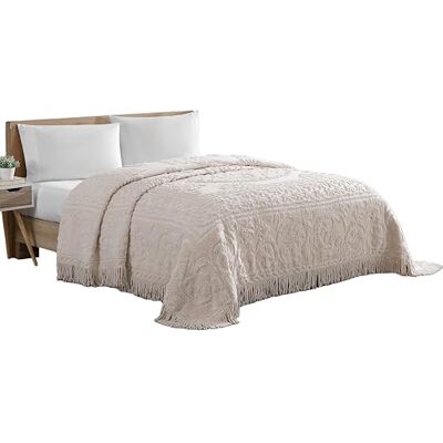 Beatrice Home Fashions Medallion Chenille-Tagesdecke, Kingsize, Blush Beatrice Home Fashions Medallion Chenille-Tagesdecke, Kingsize, Blush