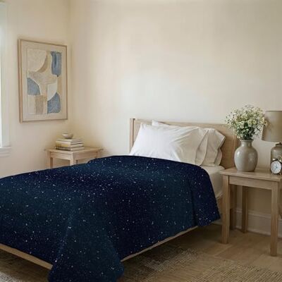 Italian Bed Linen Leichte Steppdecke & Übergangsdecke Basic 160x240 cm Bügelfreie Mikrofaser Tagesdecke 100g für Einzelbett Sommer & Frühling Decke Stars Italian Bed Linen Leichte Steppdecke & Übergangsdecke Basic 160x240 cm Bügelfreie Mikrofaser Tagesdecke 100g für Einzelbett Sommer & Frühling Decke Stars