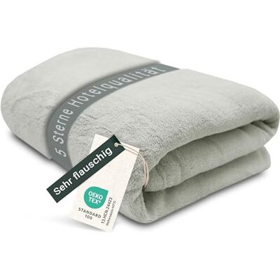 ZOLLNER Kuscheldecke flauschig XXL in 220x240 cm super kuschelige und warme Sofadecke waschbar bis 95°C atmungsaktive Mikrofaser in hellgrau Hotelwäschequalität Oeko Tex® Zertifiziert ZOLLNER Kuscheldecke flauschig XXL in 220x240 cm super kuschelige und warme Sofadecke waschbar bis 95°C atmungsaktive Mikrofaser in hellgrau Hotelwäschequalität Oeko Tex® Zertifiziert