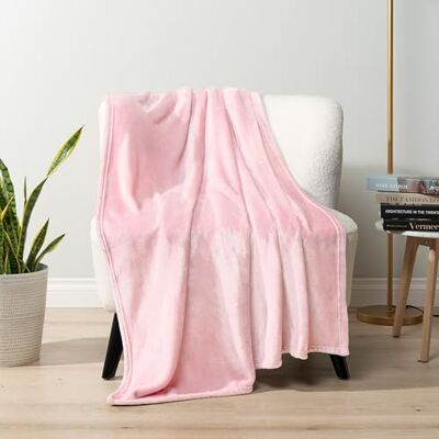PAVILIA Hellrosa Fleece-Überwurfdecke für Couch, zartrosa, weich, flauschig, Flanell-Überwurf für Sofa, luxuriöse Plüsch-Mikrofaser-Bettdecke, gemütlich, dekorative Samt-Geschenkdecke, 50 x 60 cm PAVILIA Hellrosa Fleece-Überwurfdecke für Couch, zartrosa, weich, flauschig, Flanell-Überwurf für Sofa, luxuriöse Plüsch-Mikrofaser-Bettdecke, gemütlich, dekorative Samt-Geschenkdecke, 50 x 60 cm