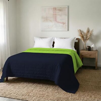 Italian Bed Linen MB Home Italy “Elegant” Sommer-steppdecke, 260x270 cm, Apfel Grün/Dunkel blau Italian Bed Linen MB Home Italy “Elegant” Sommer-steppdecke, 260x270 cm, Apfel Grün/Dunkel blau