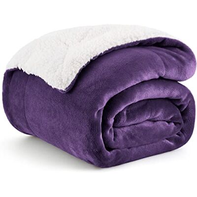 BEDSURE Sherpa Kuscheldecke Flauschig 150x200 Sofadecke, Violett Dicke Wolldecke, Weich Tagesdecke, Geschenke für Frauen, Warm Wohndecke für Couch, Schlafzimmer & Wohnzimmer,Waschbar BEDSURE Sherpa Kuscheldecke Flauschig 150x200 Sofadecke, Violett Dicke Wolldecke, Weich Tagesdecke, Geschenke für Frauen, Warm Wohndecke für Couch, Schlafzimmer & Wohnzimmer,Waschbar