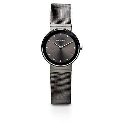 Bering Damen Quarz Uhr Armbanduhr 26 mm graues Edelstahlgehäuse und schwarzes Zifferblatt Milanaisearmband Saphierglas 5 ATM 10126-077 Bering Damen Quarz Uhr Armbanduhr 26 mm graues Edelstahlgehäuse und schwarzes Zifferblatt Milanaisearmband Saphierglas 5 ATM 10126-077
