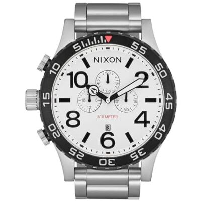Nixon 51-30 Chrono Herren Armbanduhr 51 mm Silber Weiß, Quarz Chronograph mit Edelstahlgehäuse und Edelstahlarmband, 30 bar wasserdicht, A1389-5371-00 Nixon 51-30 Chrono Herren Armbanduhr 51 mm Silber Weiß, Quarz Chronograph mit Edelstahlgehäuse und Edelstahlarmband, 30 bar wasserdicht, A1389-5371-00