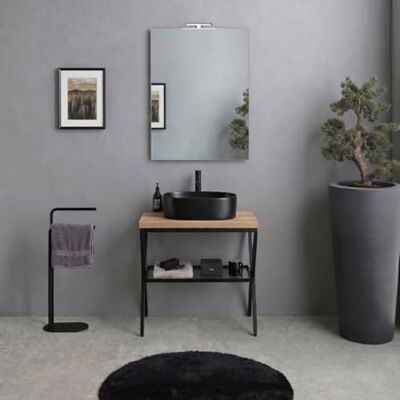 KIAMAMI VALENTINA Schwarze Metall-Staffelei mit 60 cm Glasablage, Tischplatte Eiche Natur, Spiegel 60 x 80 cm und LED-Lampe, Manchester Industriestil KIAMAMI VALENTINA Schwarze Metall-Staffelei mit 60 cm Glasablage, Tischplatte Eiche Natur, Spiegel 60 x 80 cm und LED-Lampe, Manchester Industriestil